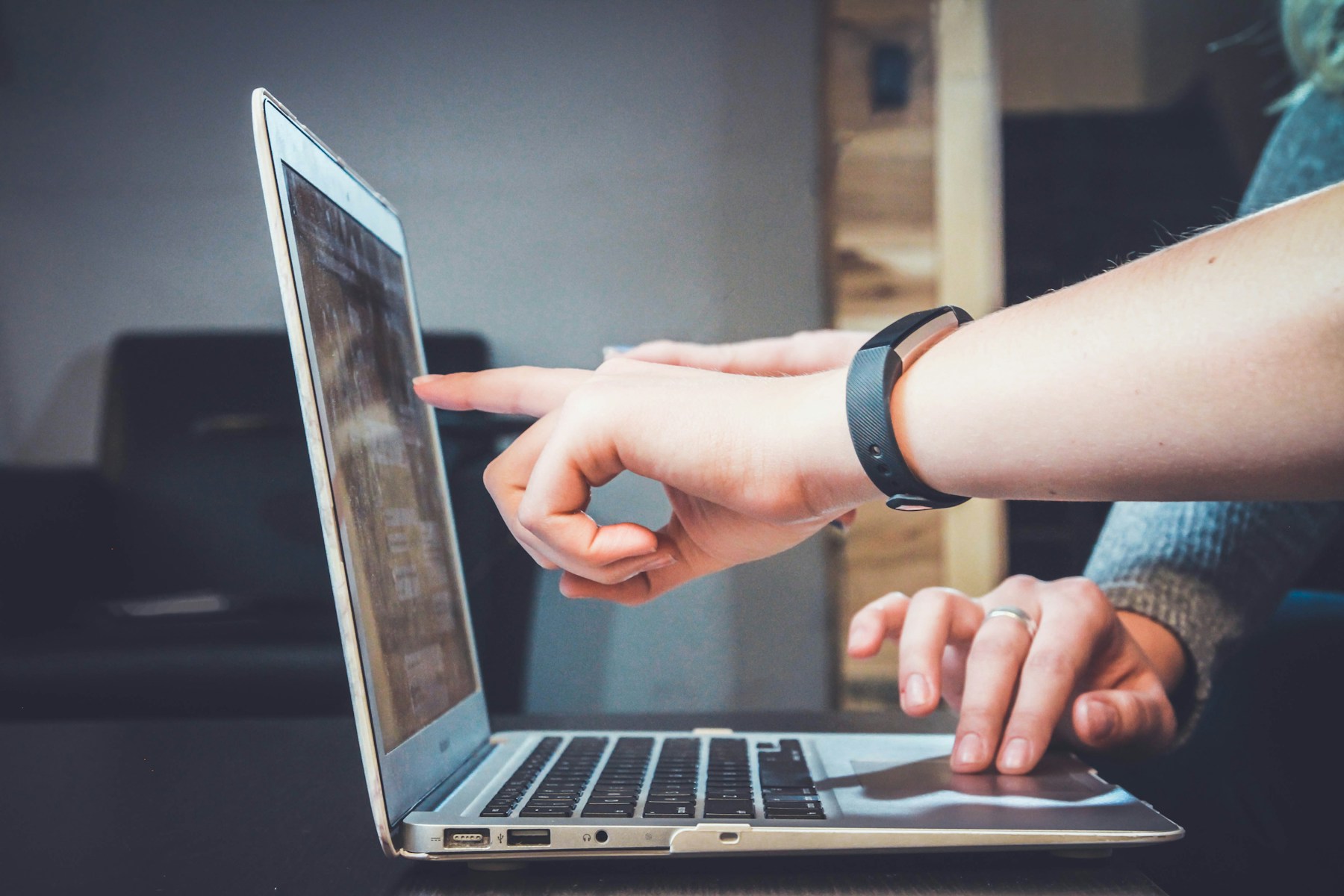 AI Tools for Marketers Who Still Want To Own the Work
